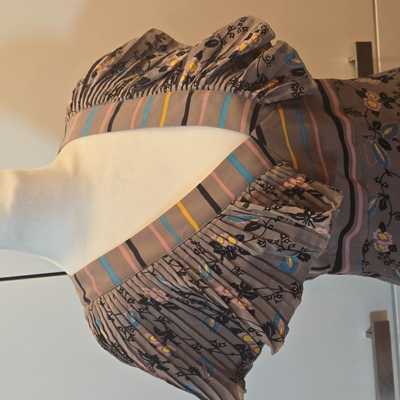 VTG Betsy Johnson Silk Floral Striped Ruffle Black Label Dress Size 4 - Picture 2 of 16